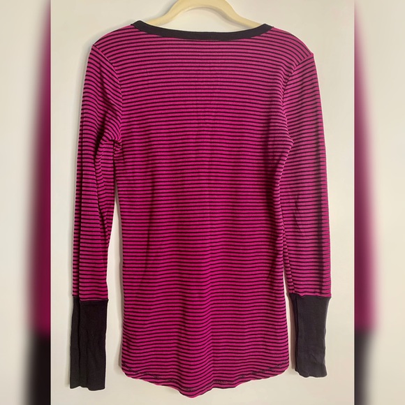 *Splendid* Long Sleeve Thermal Henley - Picture 2 of 6